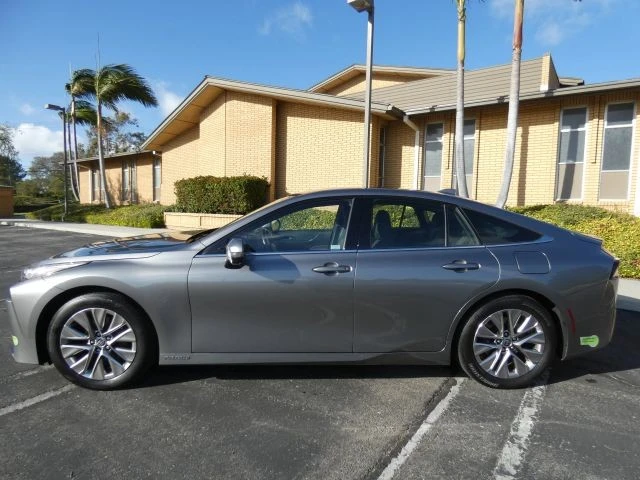 2023 Toyota Mirai - Image 13 of 21