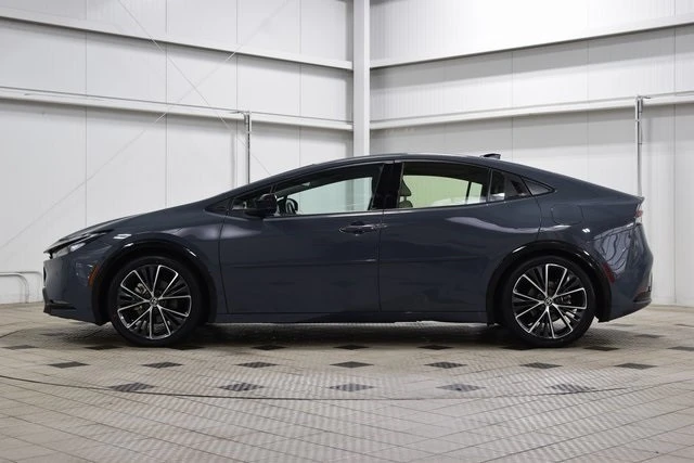 2023 Toyota Prius 5th Gen - Image 4 of 12