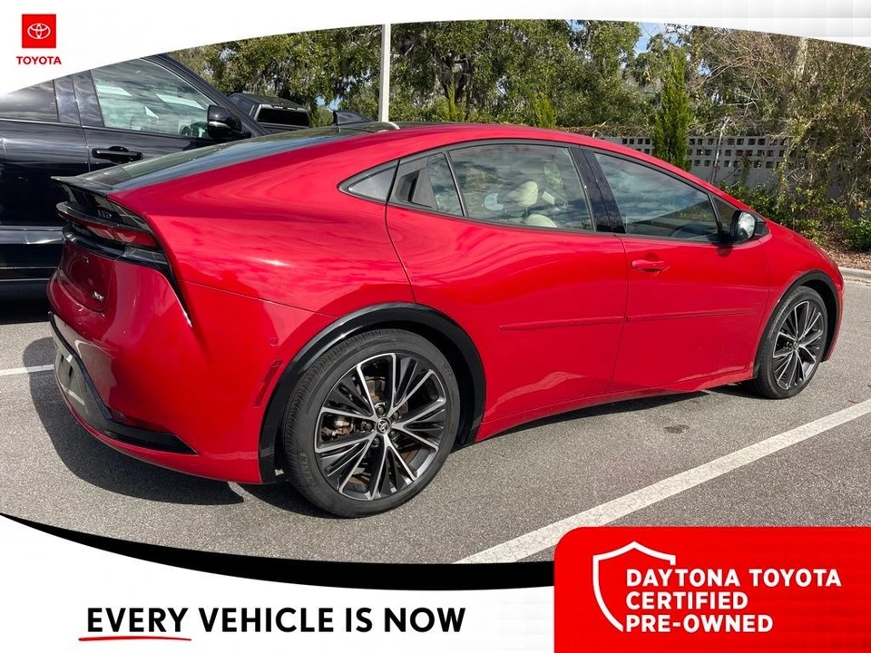 2023 Toyota Prius 5th Gen - Image 5 of 10