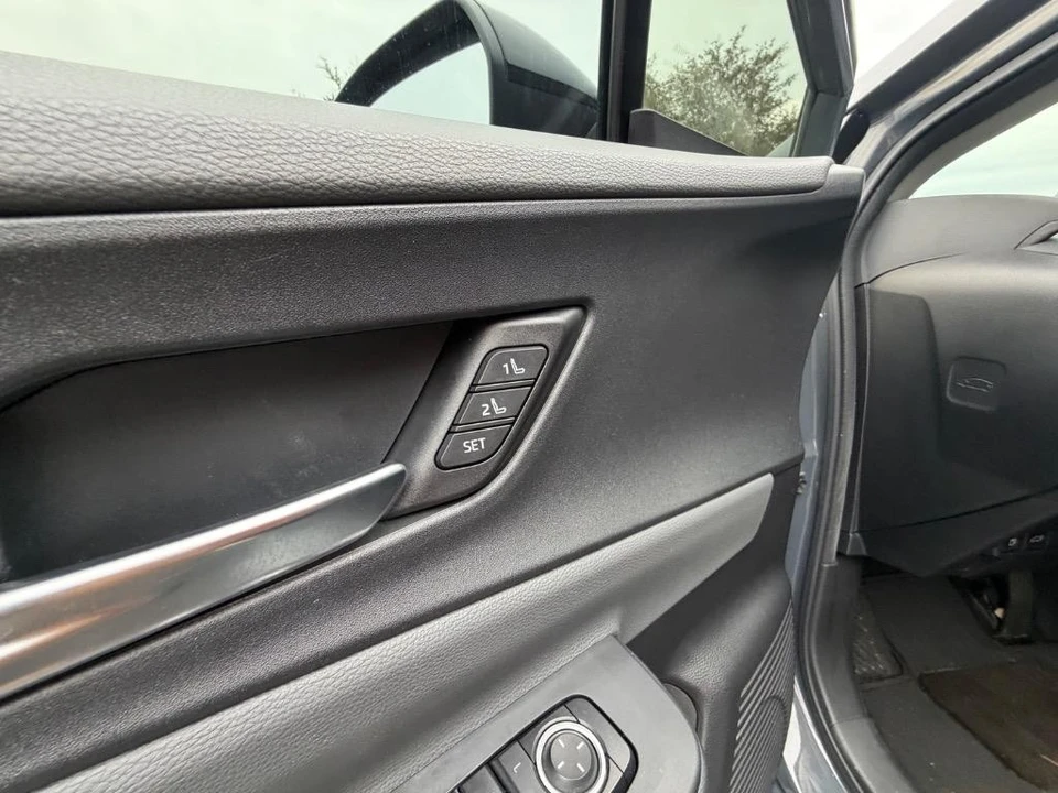 2023 Toyota Prius 5th Gen - Image 6 of 21