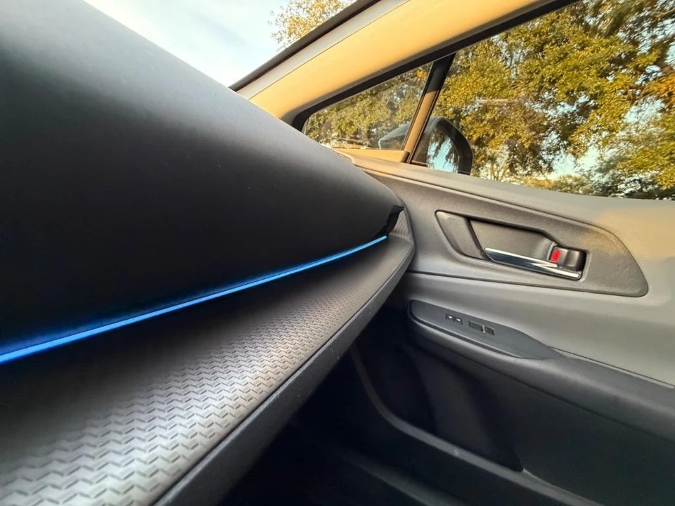 2023 Toyota Prius 5th Gen - Image 19 of 21