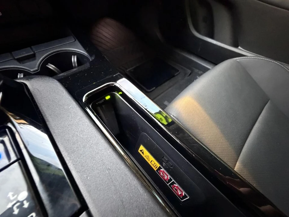 2023 Toyota Prius 5th Gen - Image 16 of 21