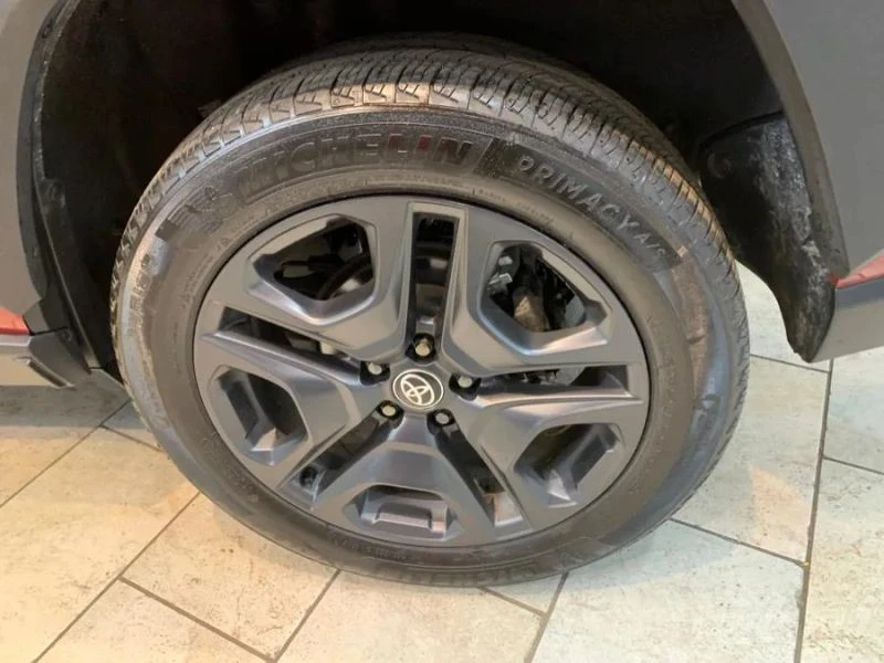 2023 Toyota RAV4 5th Gen - Image 11 of 12