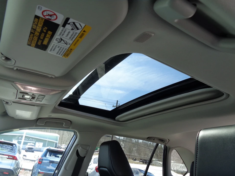 2023 Toyota RAV4 5th Gen - Image 18 of 21