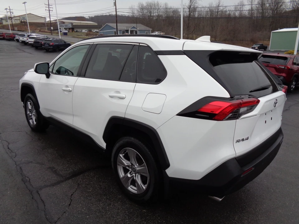 2023 Toyota RAV4 5th Gen - Image 6 of 21