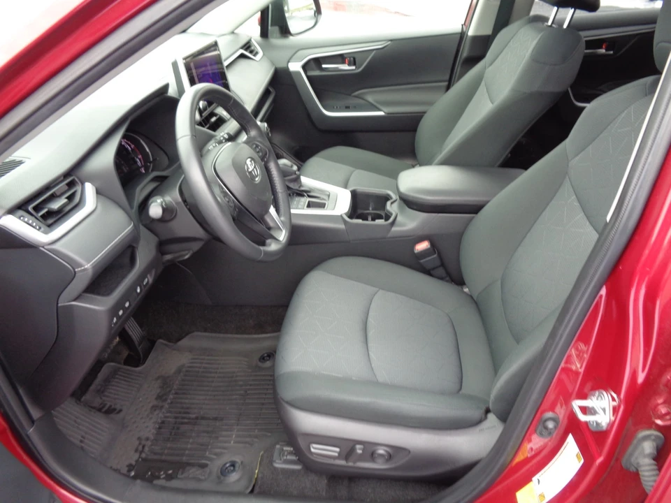 2023 Toyota RAV4 5th Gen - Image 12 of 21