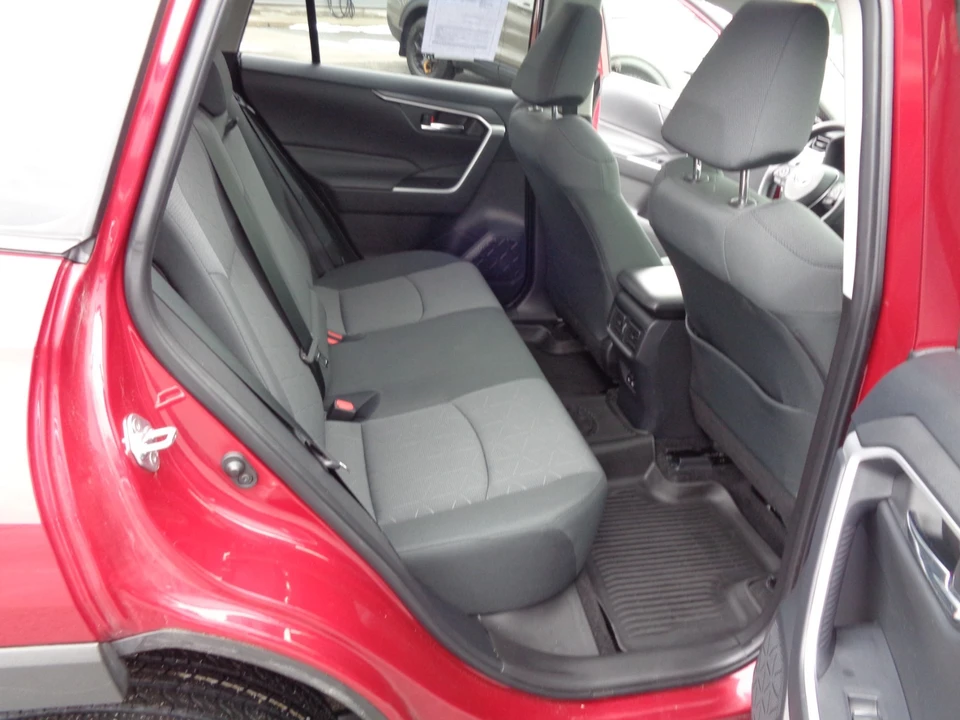 2023 Toyota RAV4 5th Gen - Image 19 of 21