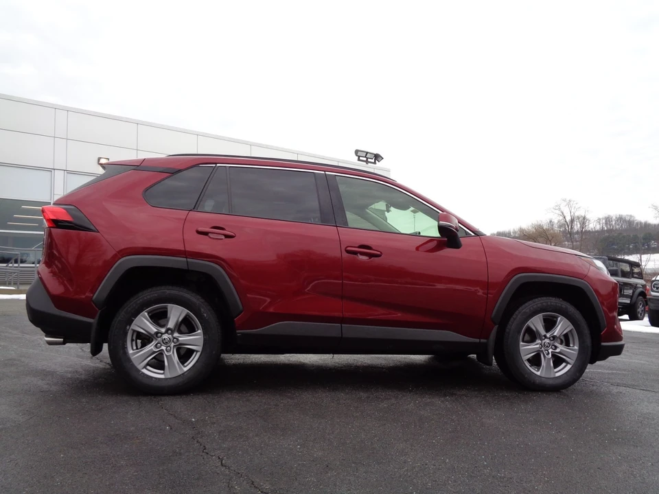 2023 Toyota RAV4 5th Gen - Image 3 of 21