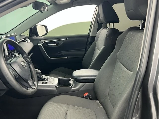 2023 Toyota RAV4 5th Gen - Image 8 of 8
