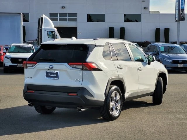 2023 Toyota RAV4 5th Gen - Image 4 of 12
