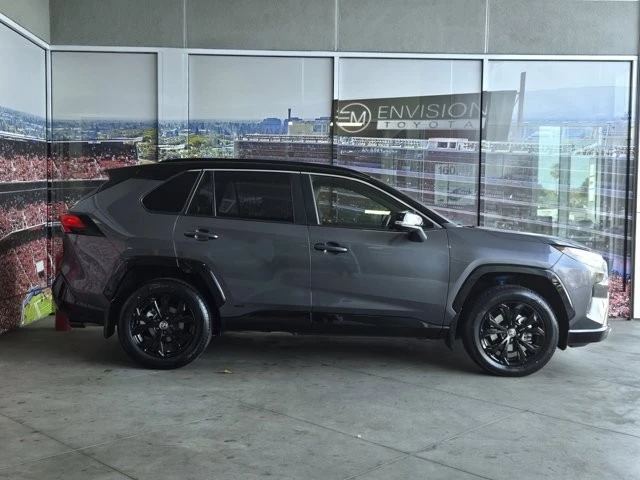 2023 Toyota RAV4 5th Gen - Image 4 of 12