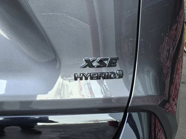 2023 Toyota RAV4 5th Gen - Image 8 of 12