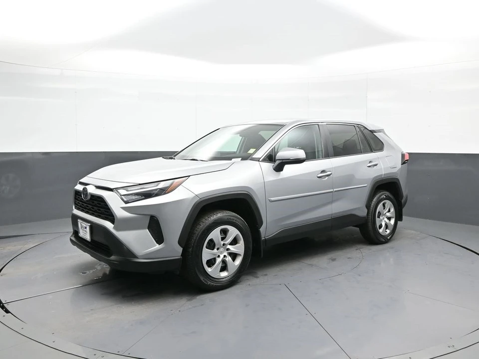 2023 Toyota RAV4 5th Gen - Image 10 of 12