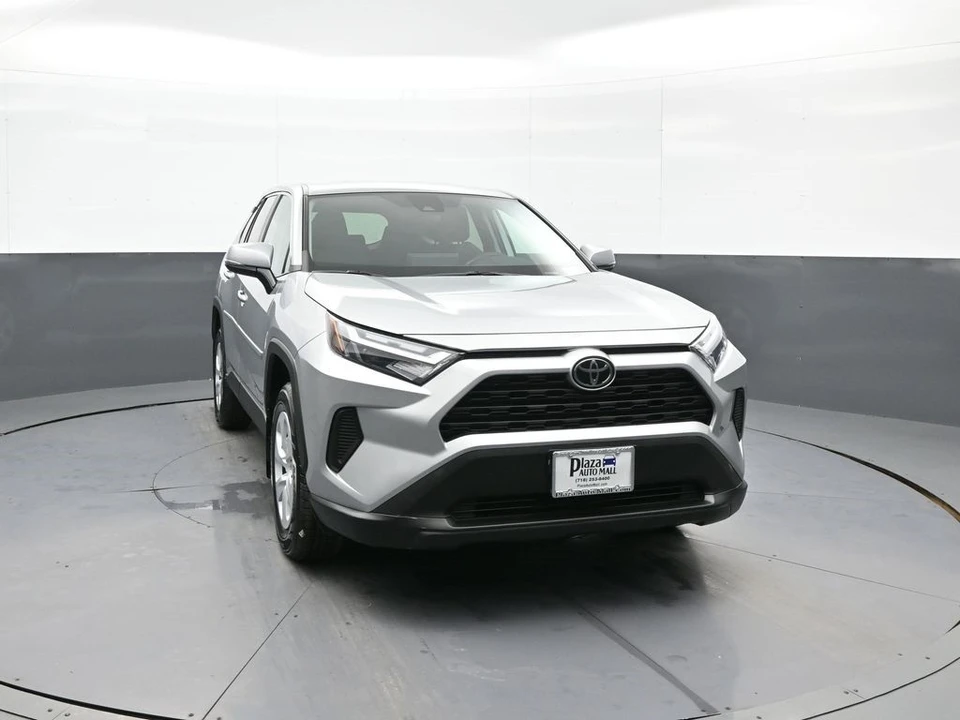 2023 Toyota RAV4 5th Gen - Image 3 of 12