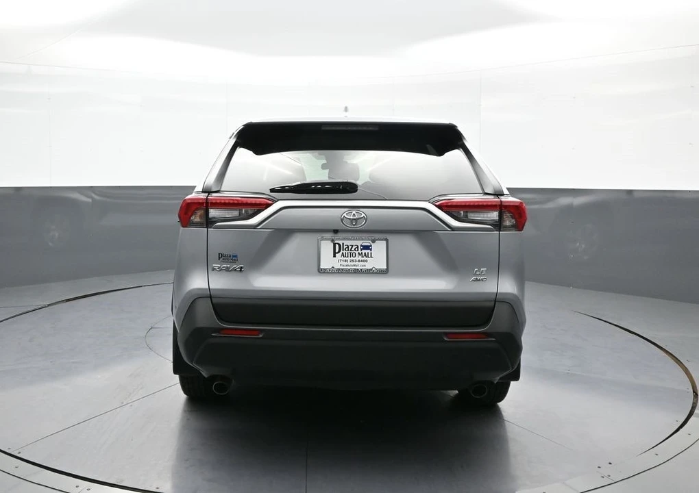2023 Toyota RAV4 5th Gen - Image 7 of 12