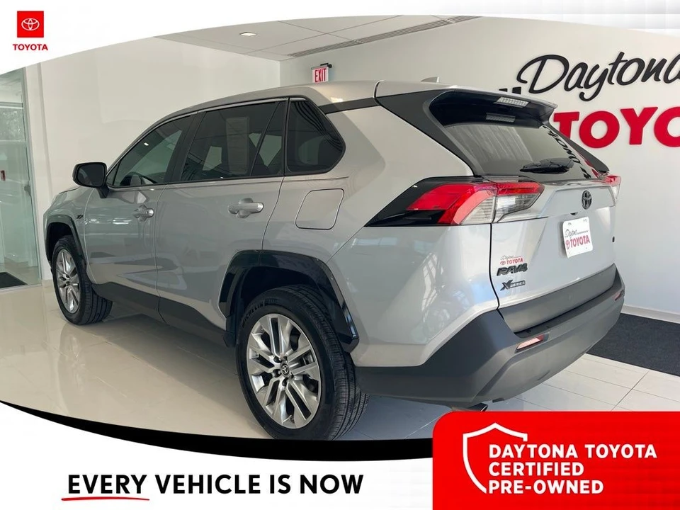 2023 Toyota RAV4 5th Gen - Image 10 of 12