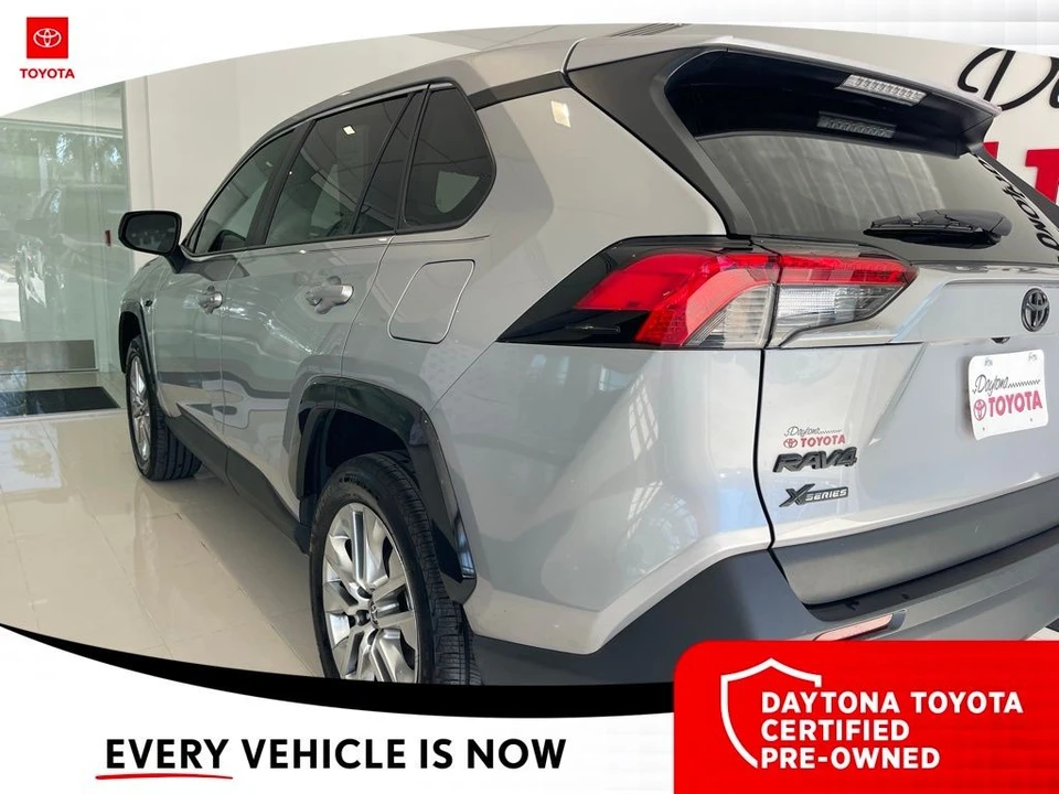 2023 Toyota RAV4 5th Gen - Image 11 of 12