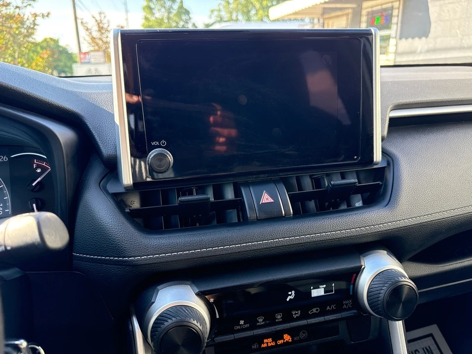 2023 Toyota RAV4 5th Gen - Image 15 of 21