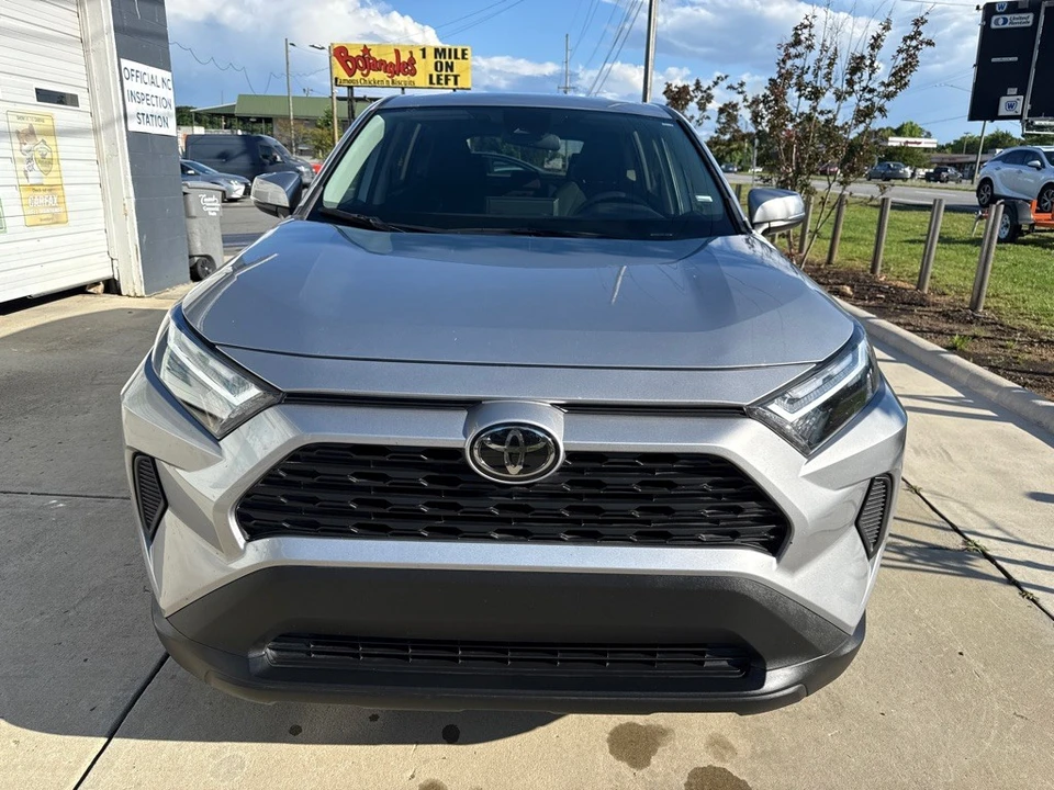 2023 Toyota RAV4 5th Gen - Image 6 of 21