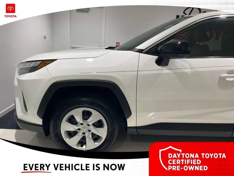 2023 Toyota RAV4 5th Gen - Image 5 of 12