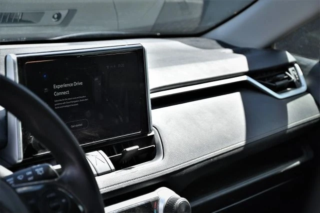 2023 Toyota RAV4 5th Gen - Image 9 of 16