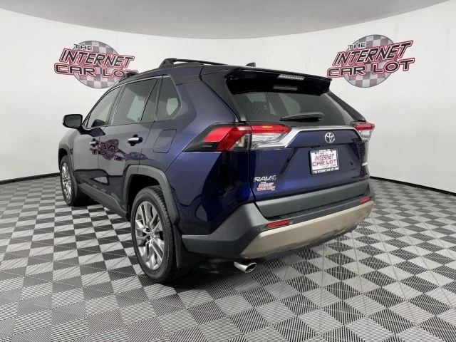 2023 Toyota RAV4 5th Gen - Image 5 of 12