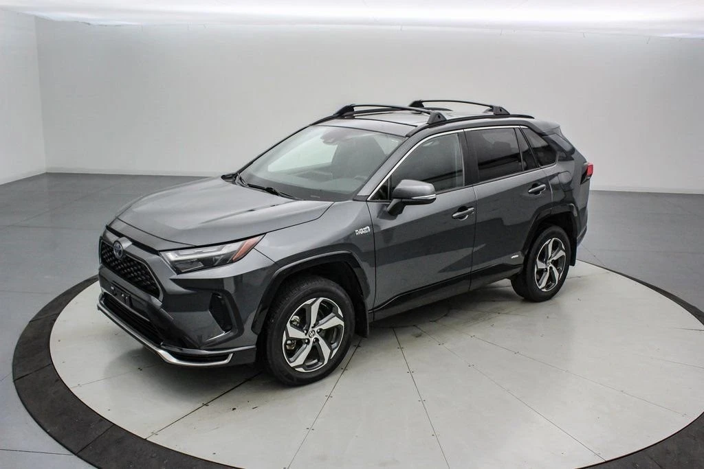 2023 Toyota RAV4 5th Gen - Image 9 of 21