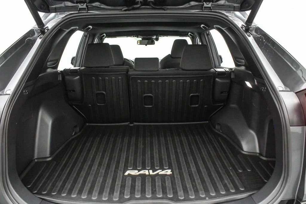 2023 Toyota RAV4 5th Gen - Image 21 of 21