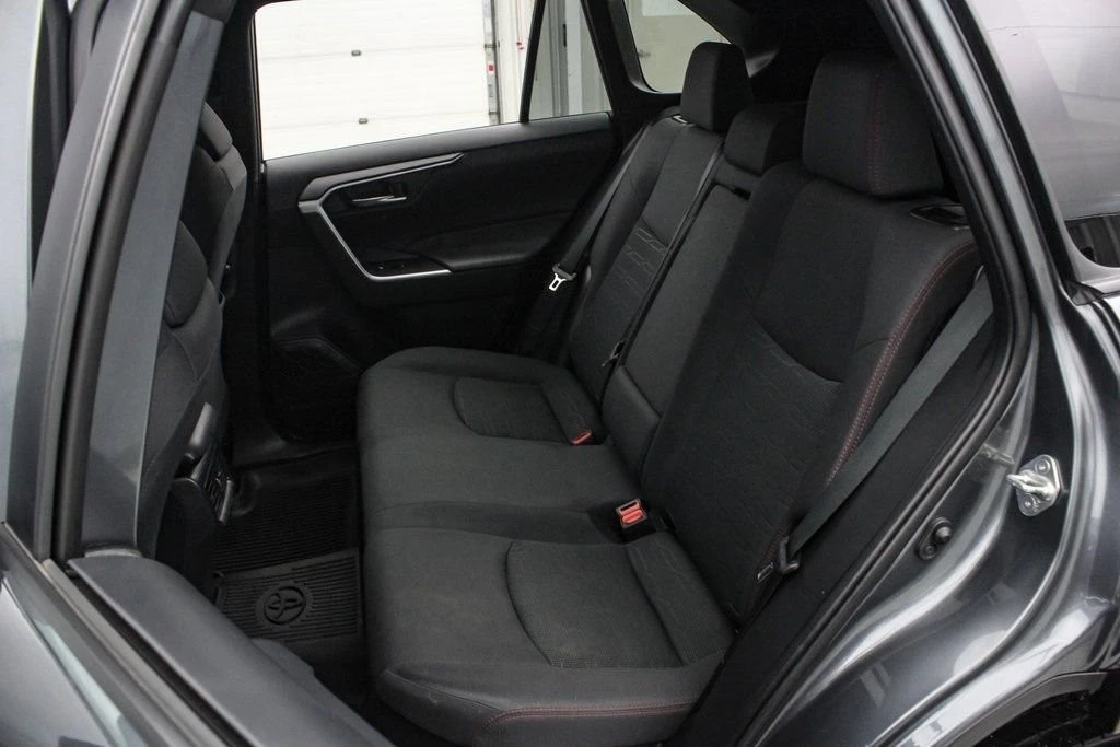 2023 Toyota RAV4 5th Gen - Image 19 of 21