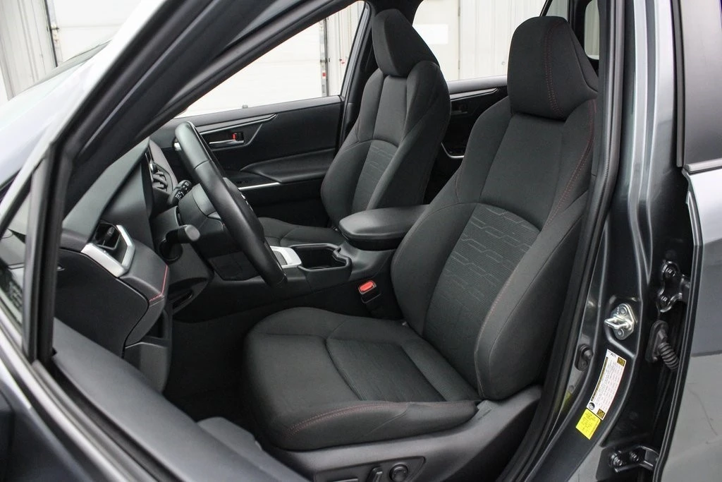 2023 Toyota RAV4 5th Gen - Image 12 of 21