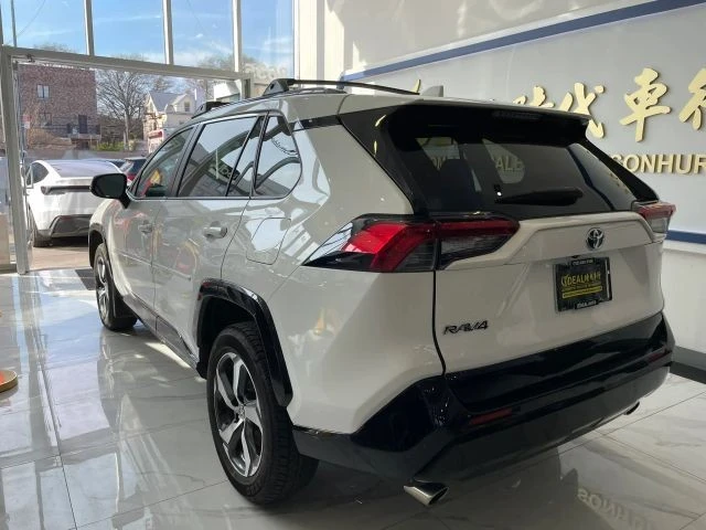 2023 Toyota RAV4 5th Gen - Image 4 of 21