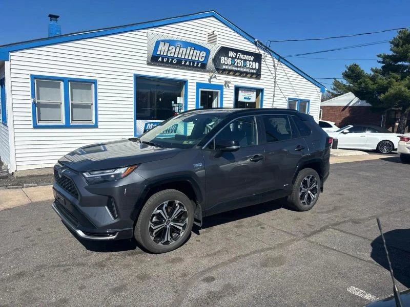 2023 Toyota RAV4 5th Gen - Image 2 of 12