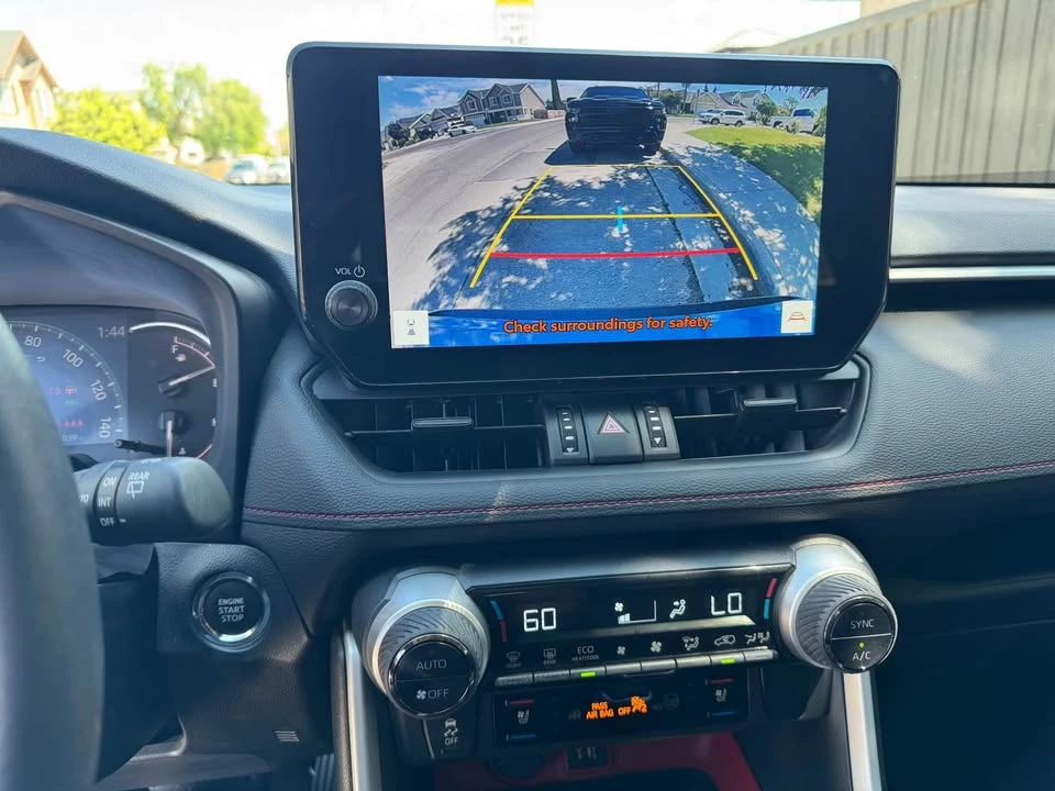 2023 Toyota RAV4 5th Gen - Image 7 of 20
