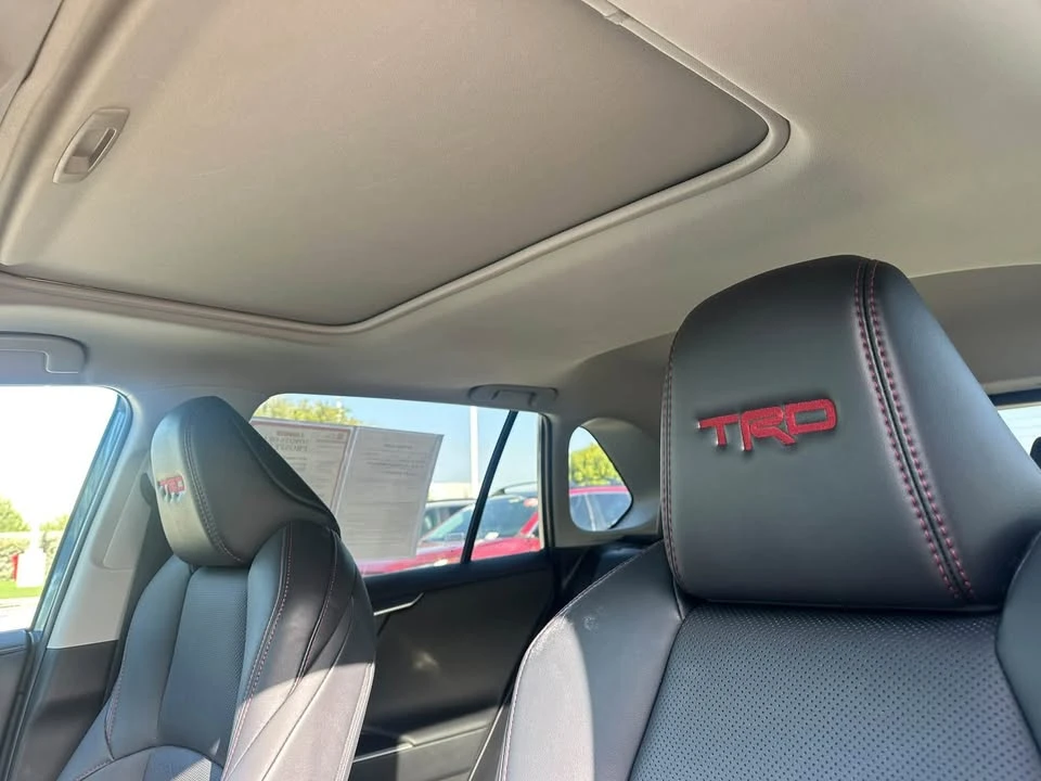 2023 Toyota RAV4 5th Gen - Image 8 of 14
