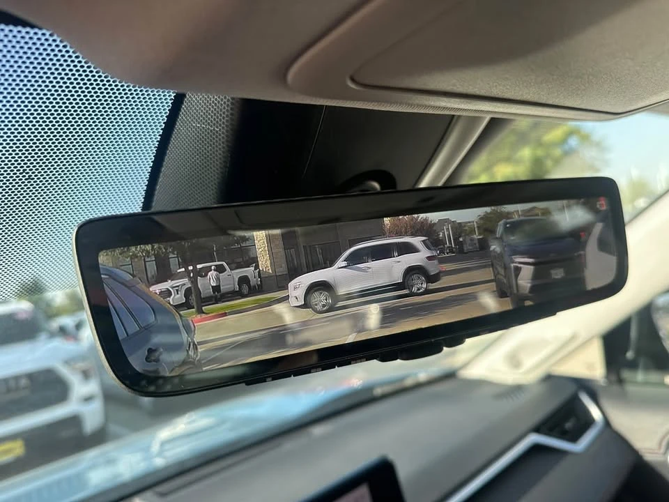2023 Toyota RAV4 5th Gen - Image 7 of 14