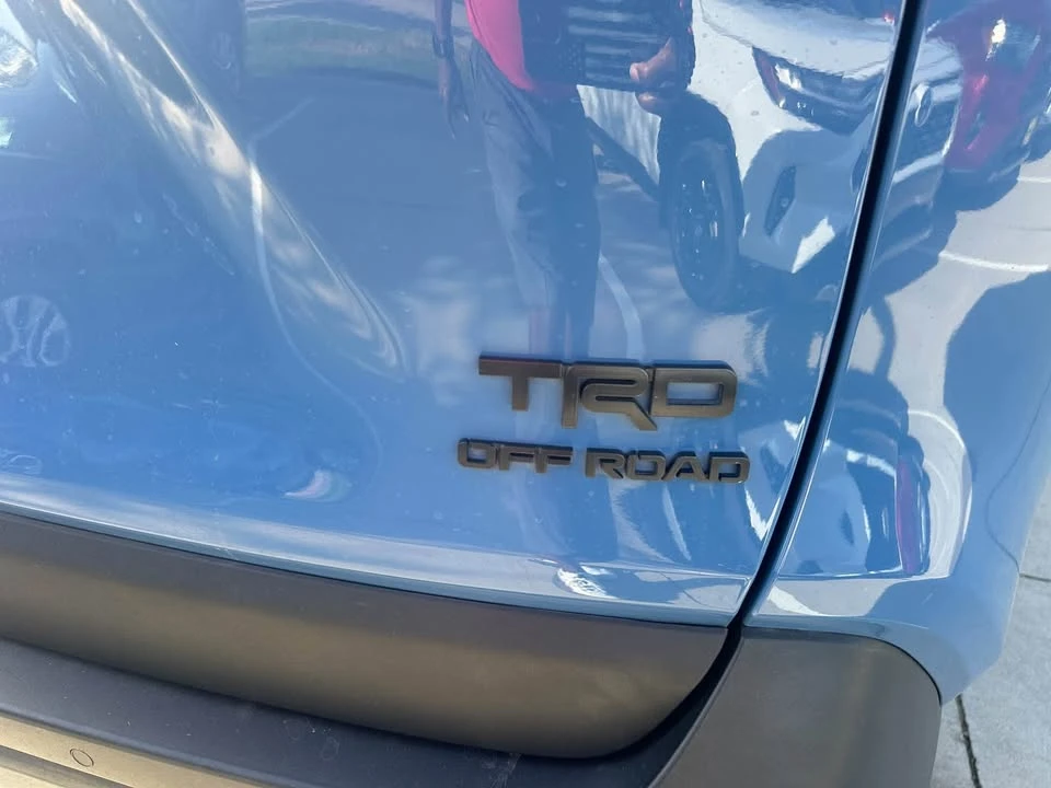 2023 Toyota RAV4 5th Gen - Image 11 of 14