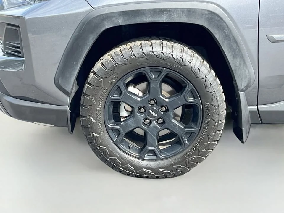 2023 Toyota RAV4 5th Gen - Image 18 of 18