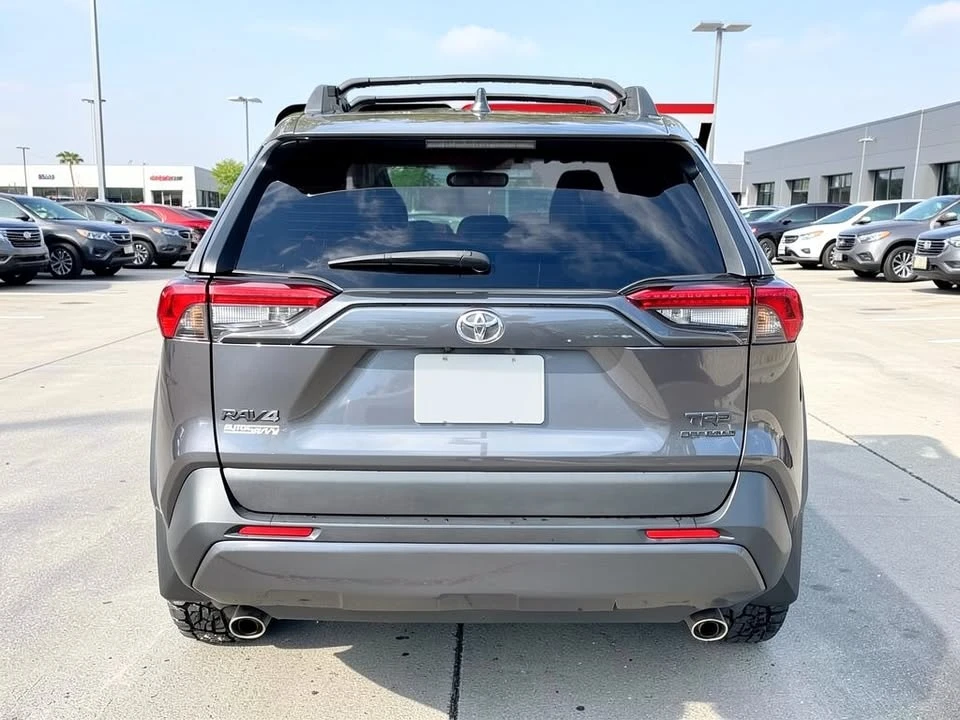 2023 Toyota RAV4 5th Gen - Image 5 of 18