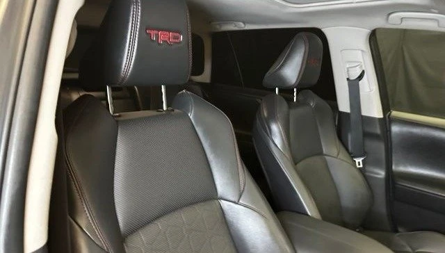 2023 Toyota RAV4 5th Gen - Image 15 of 20
