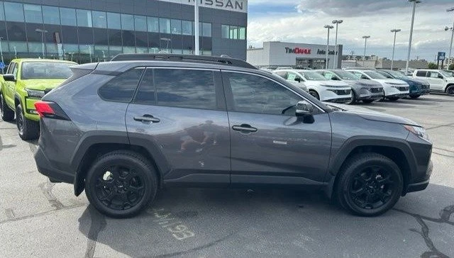 2023 Toyota RAV4 5th Gen - Image 12 of 20