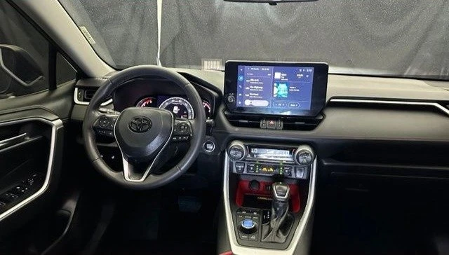 2023 Toyota RAV4 5th Gen - Image 19 of 20