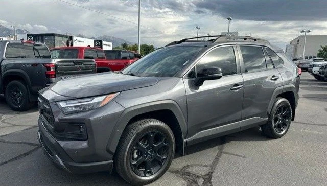 2023 Toyota RAV4 5th Gen - Image 5 of 20