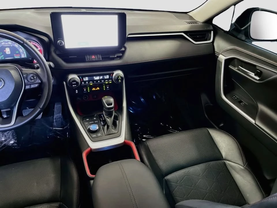 2023 Toyota RAV4 5th Gen - Image 13 of 17