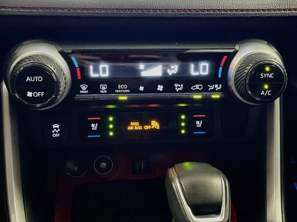 2023 Toyota RAV4 5th Gen - Image 11 of 20