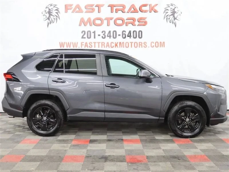 2023 Toyota RAV4 5th Gen - Image 4 of 12