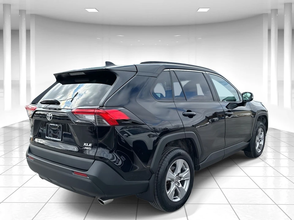 2023 Toyota RAV4 5th Gen - Image 7 of 21