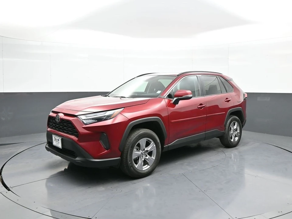 2023 Toyota RAV4 5th Gen - Image 10 of 12