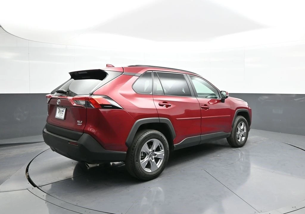 2023 Toyota RAV4 5th Gen - Image 6 of 12