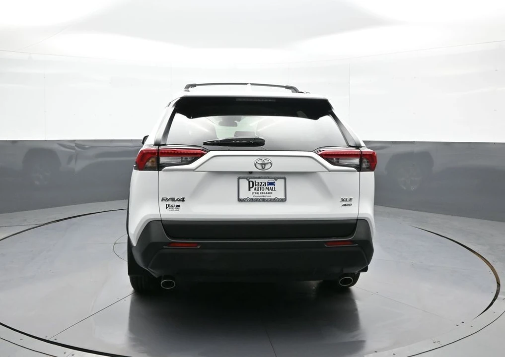 2023 Toyota RAV4 5th Gen - Image 7 of 21
