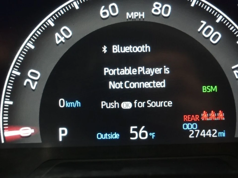 2023 Toyota RAV4 5th Gen - Image 16 of 21
